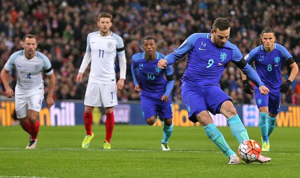 二个进球体 二个进球体