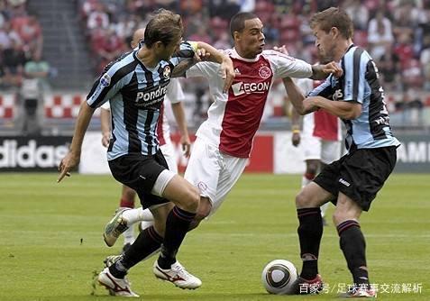 斩获首冠 斩获首冠